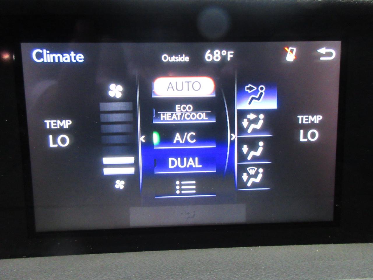 Lexus IS 300 RWD 2019