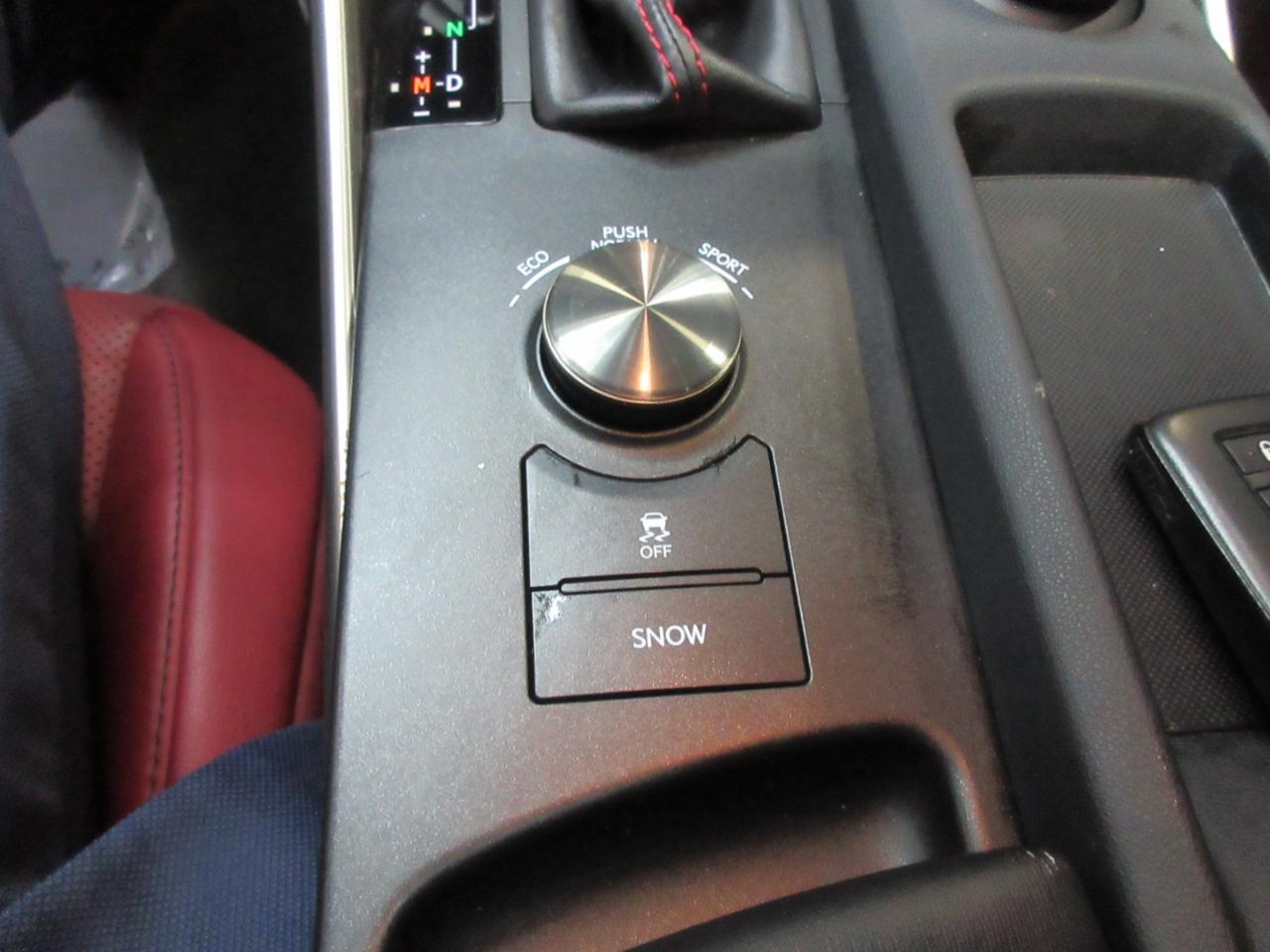 Lexus IS 300 RWD 2019