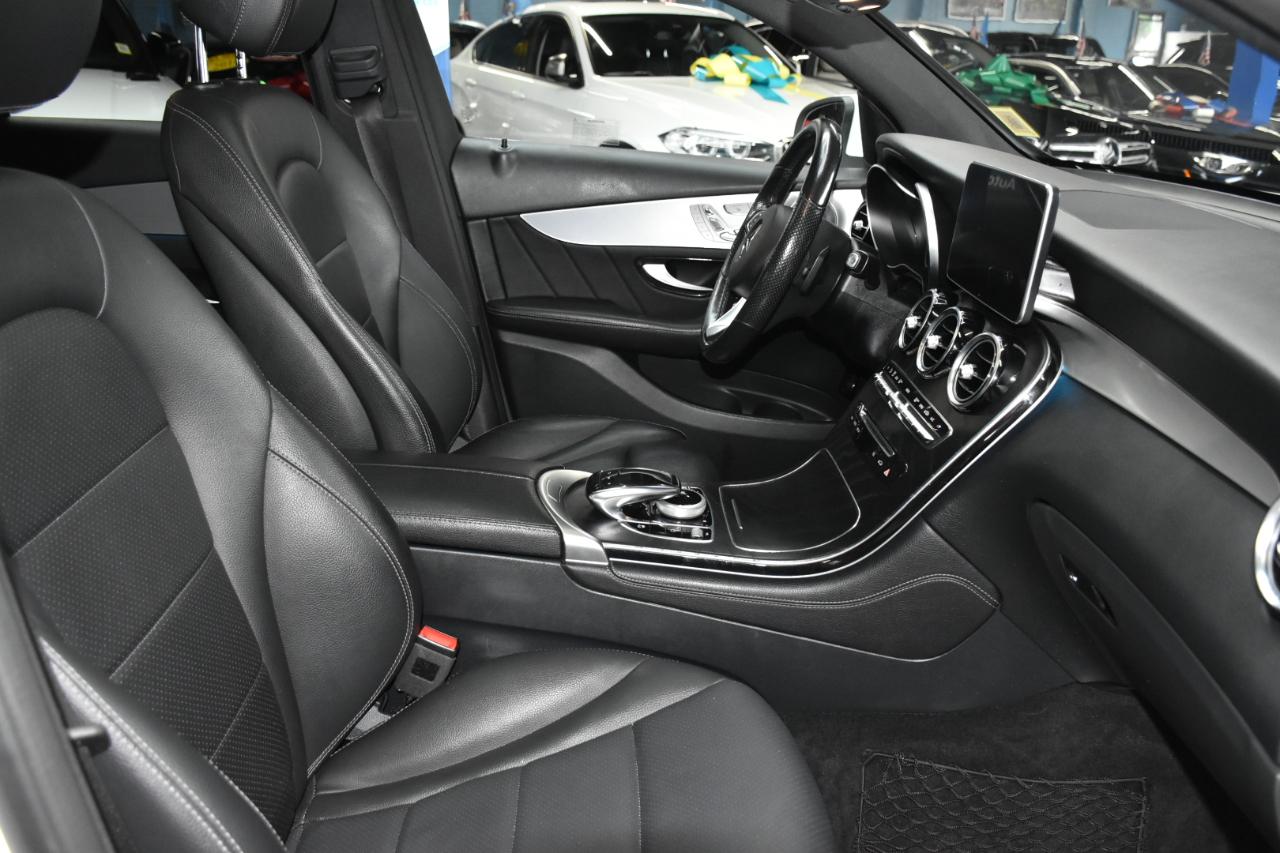 Mercedes-Benz GLC-Class  2019