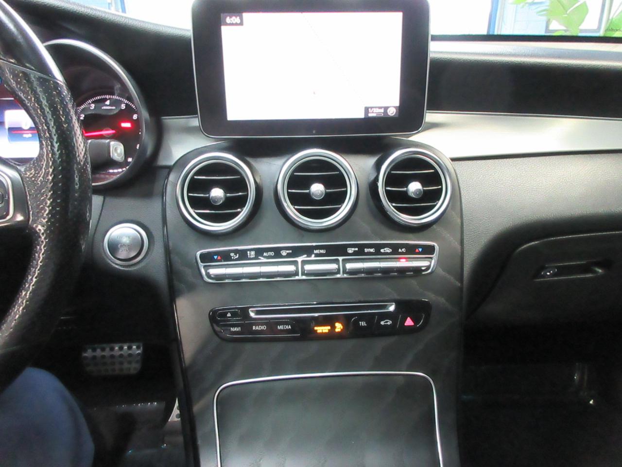 Mercedes-Benz GLC-Class  2019