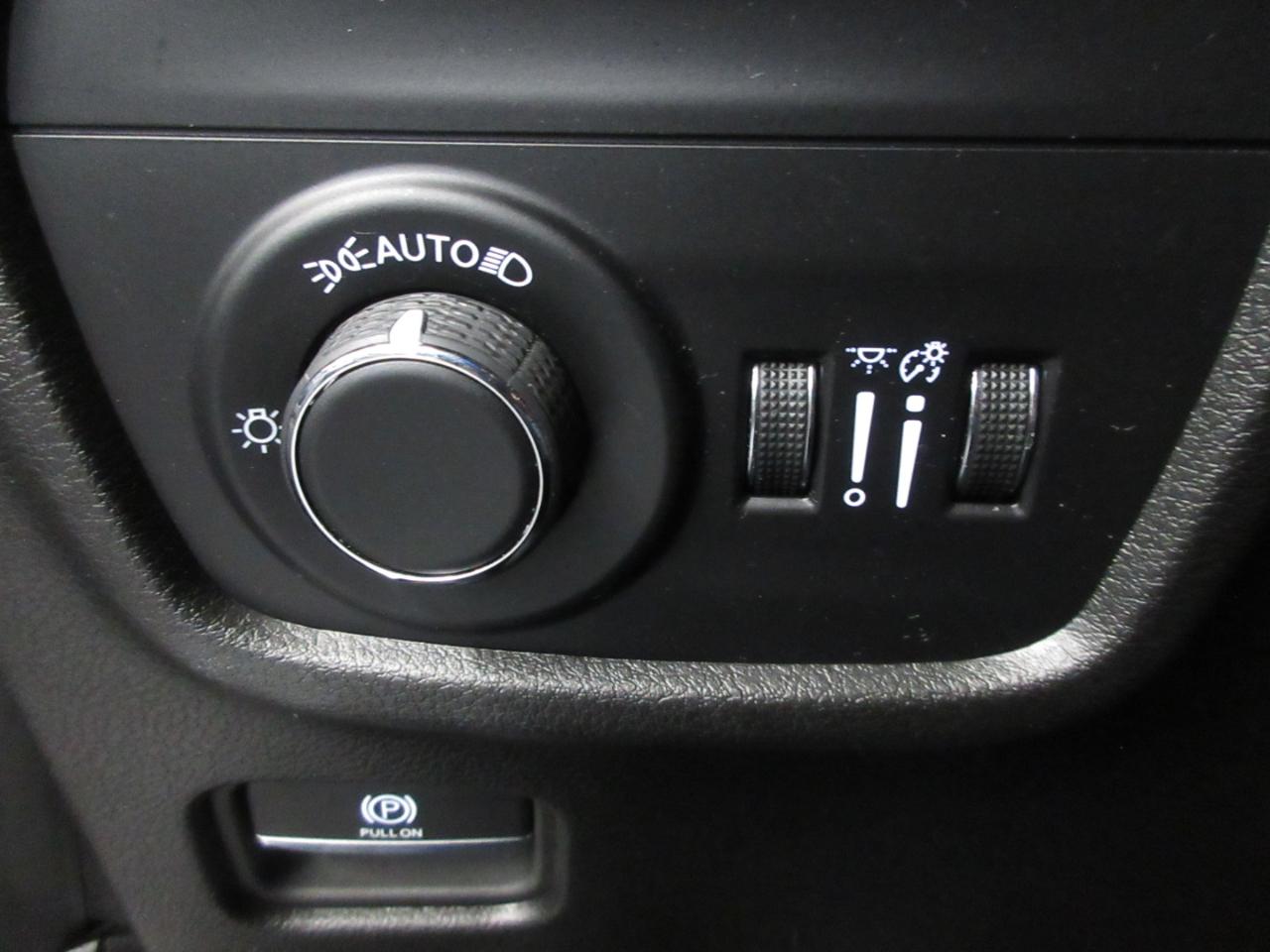 Jeep Grand Cherokee L Altitude 4D SUV 4WD 2024