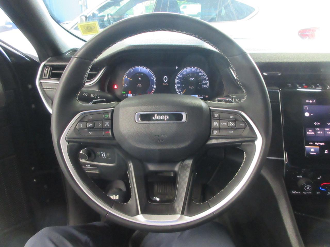 Jeep Grand Cherokee L Altitude 4D SUV 4WD 2024