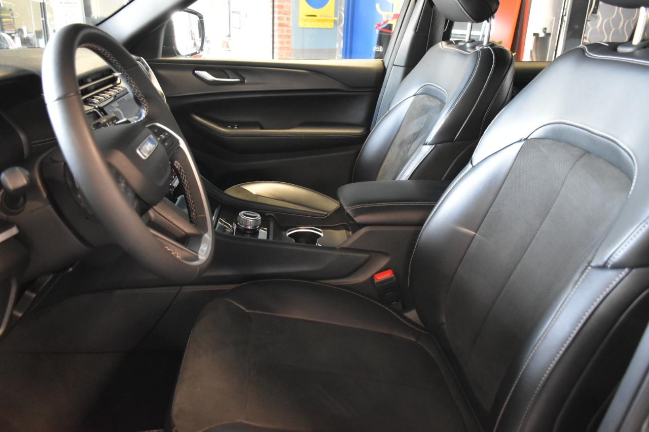 Jeep Grand Cherokee L Altitude 4D SUV 4WD 2024