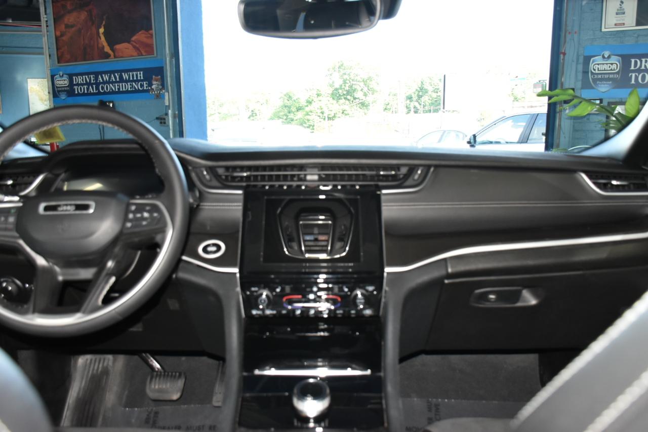 Jeep Grand Cherokee L Altitude 4D SUV 4WD 2024