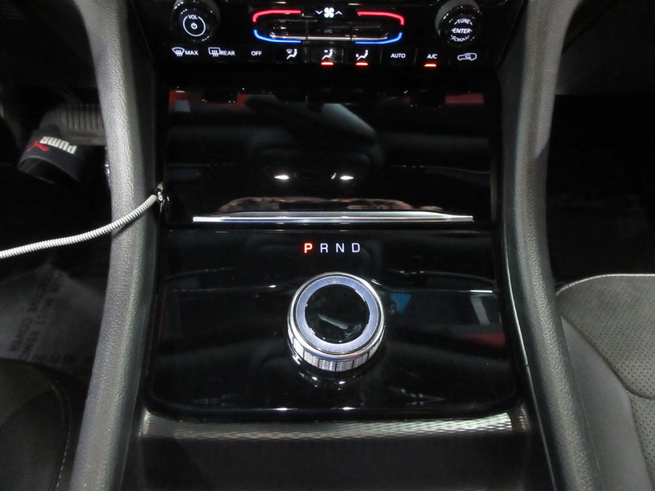 Jeep Grand Cherokee L Altitude 4D SUV 4WD 2024