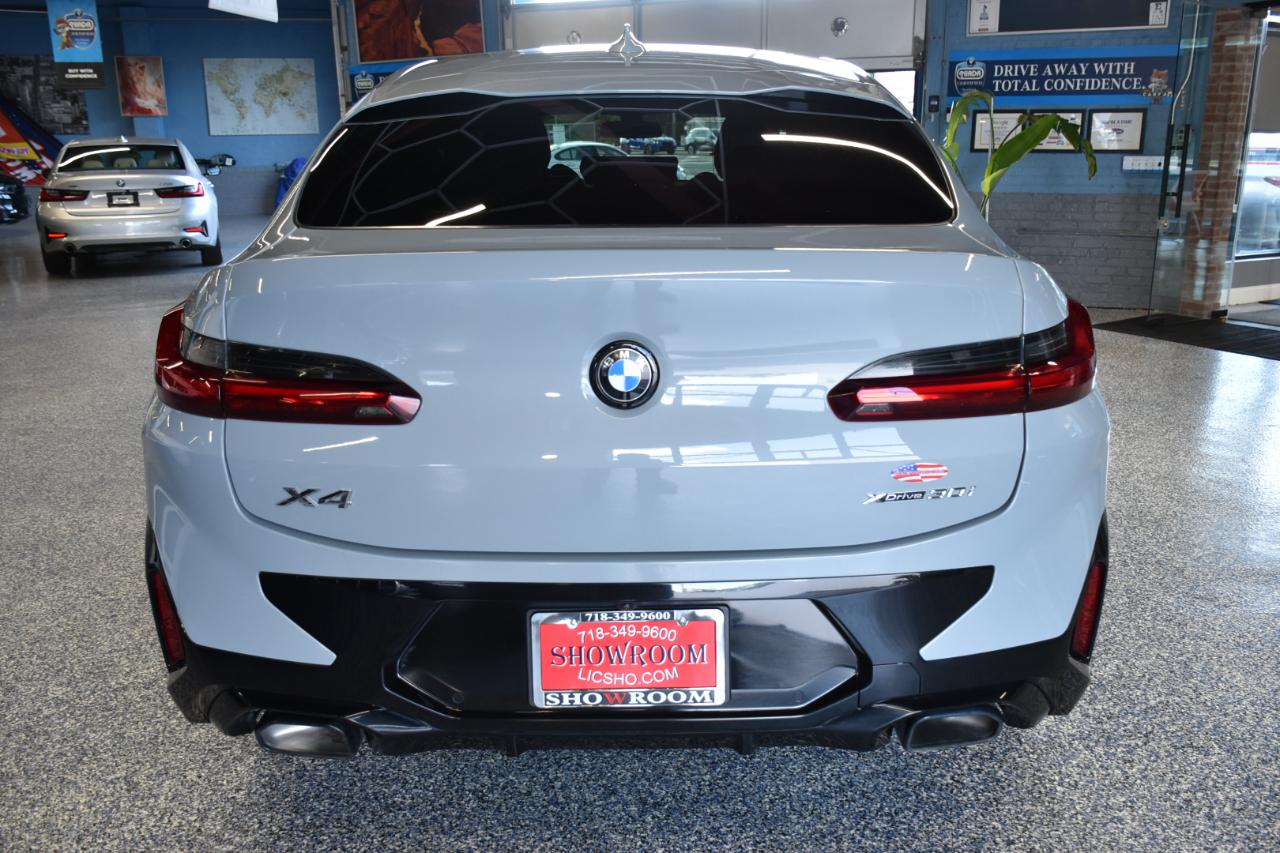 BMW X4  2022