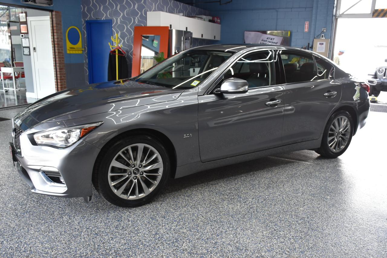 Infiniti Q50 3.0t LUXE AWD 2019