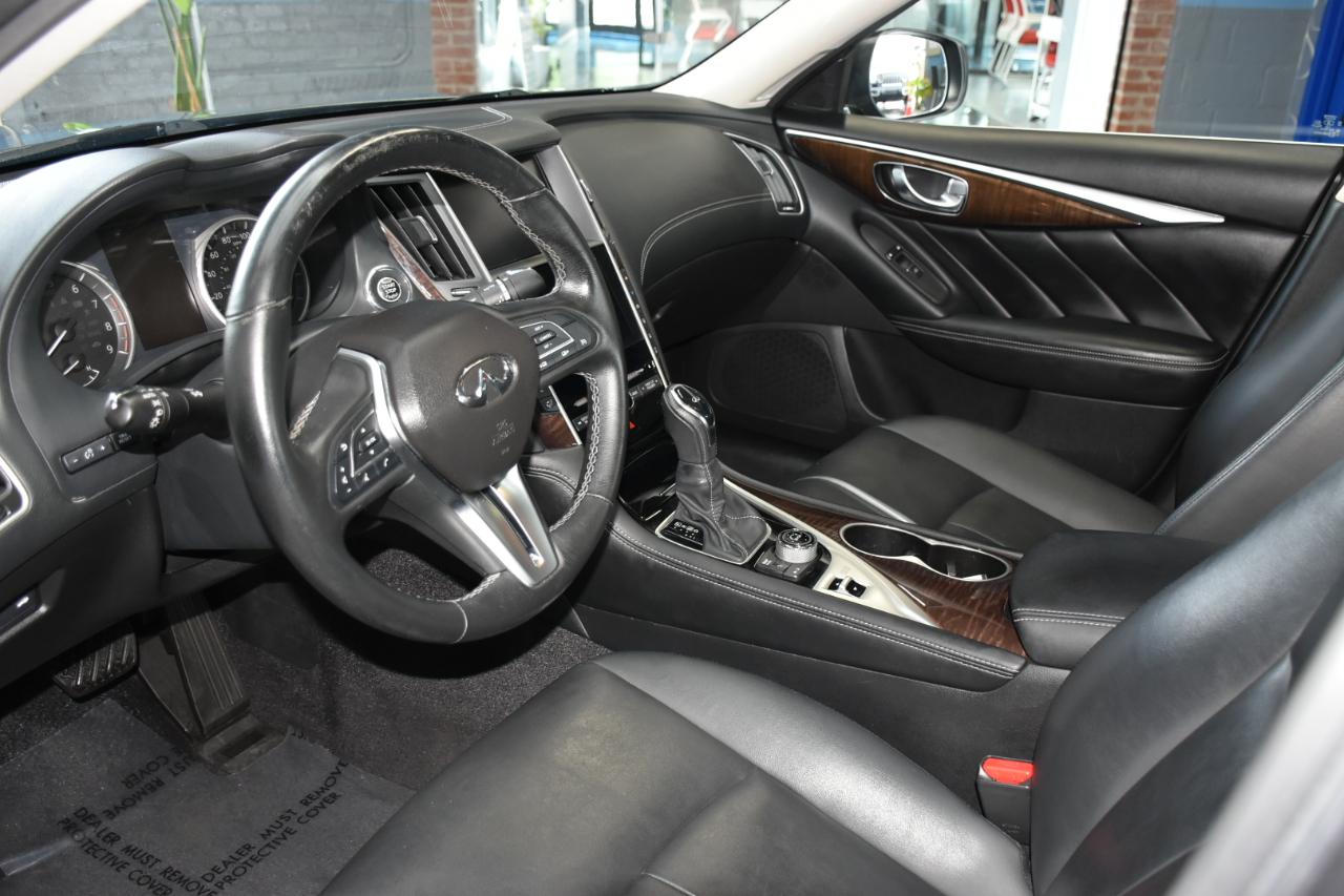 Infiniti Q50 3.0t LUXE AWD 2019