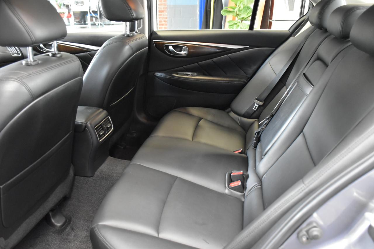 Infiniti Q50 3.0t LUXE AWD 2019