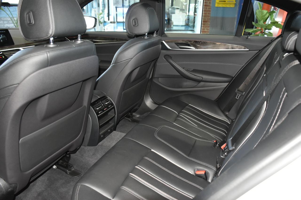 BMW 5-Series 540i 2018
