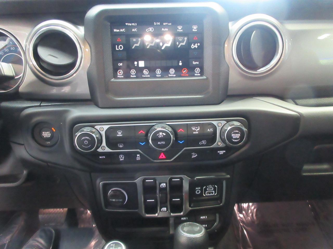 Jeep Wrangler Unlimited Sahara 2021