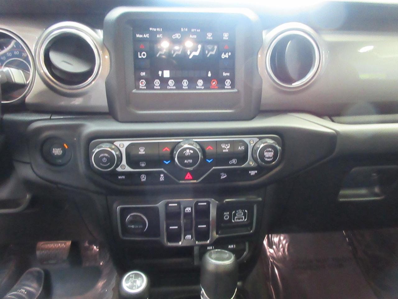 Jeep Wrangler Unlimited Sahara 2021