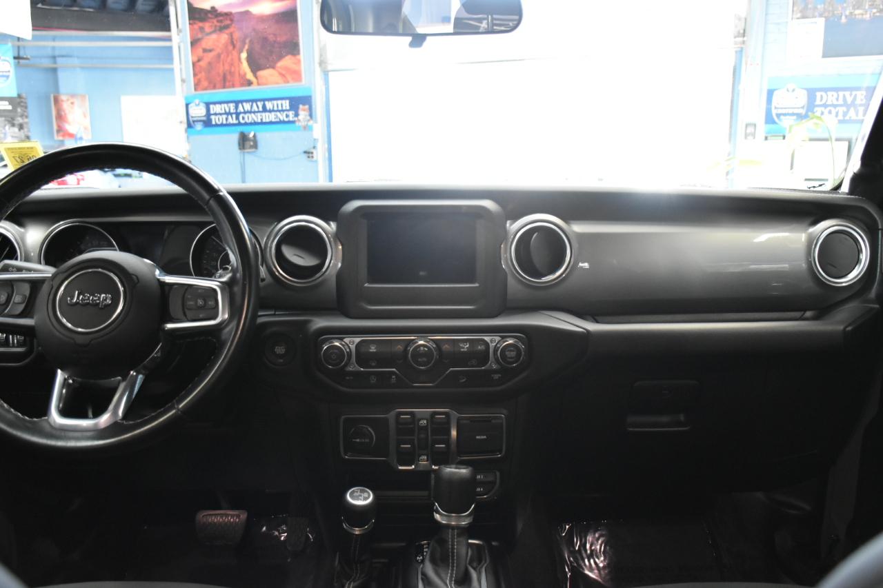 Jeep Wrangler Unlimited Sahara 2021
