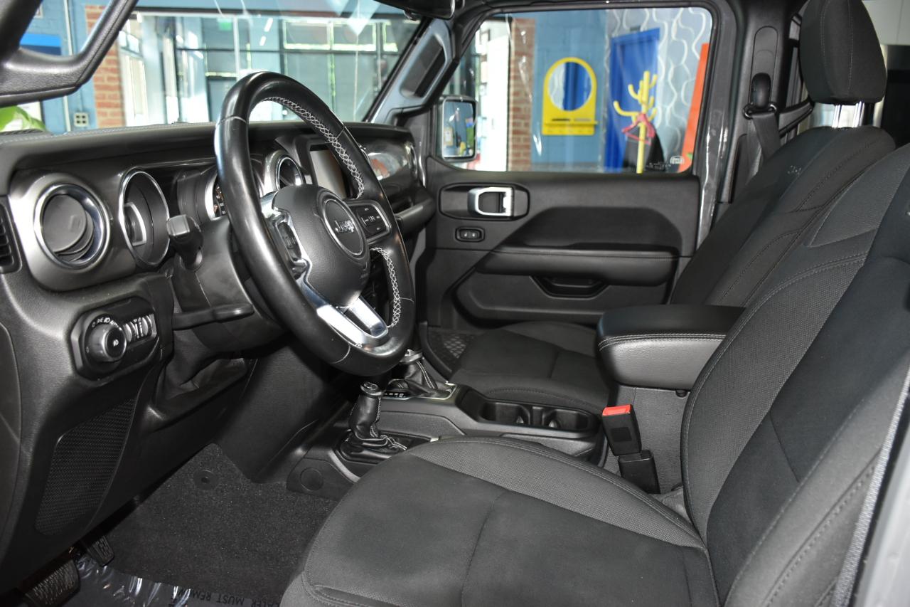 Jeep Wrangler Unlimited Sahara 2021