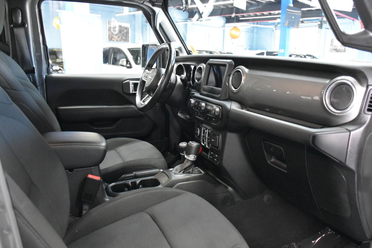 Jeep Wrangler Unlimited Sahara 2021