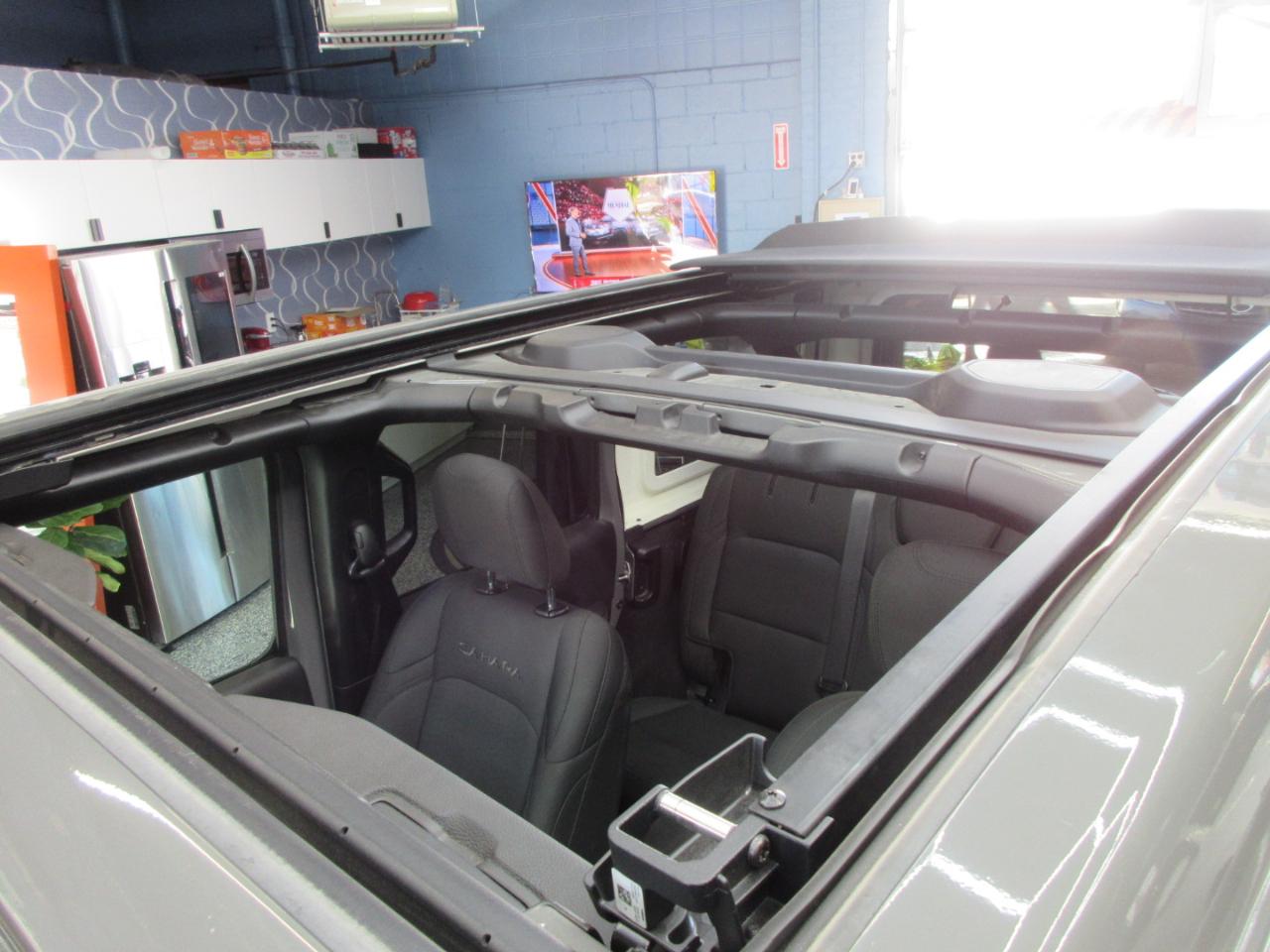 Jeep Wrangler Unlimited Sahara 2021