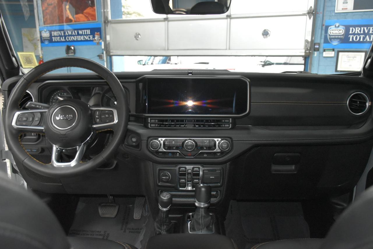 Jeep Wrangler 4xe Unlimited Sahara 4x4 2024
