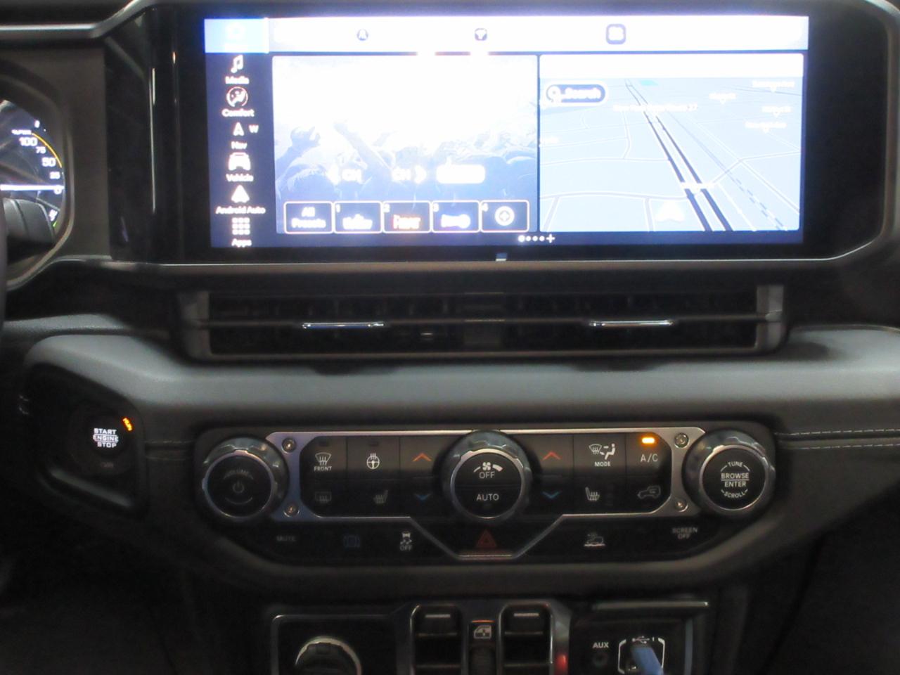 Jeep Wrangler 4xe Unlimited Sahara 4x4 2024