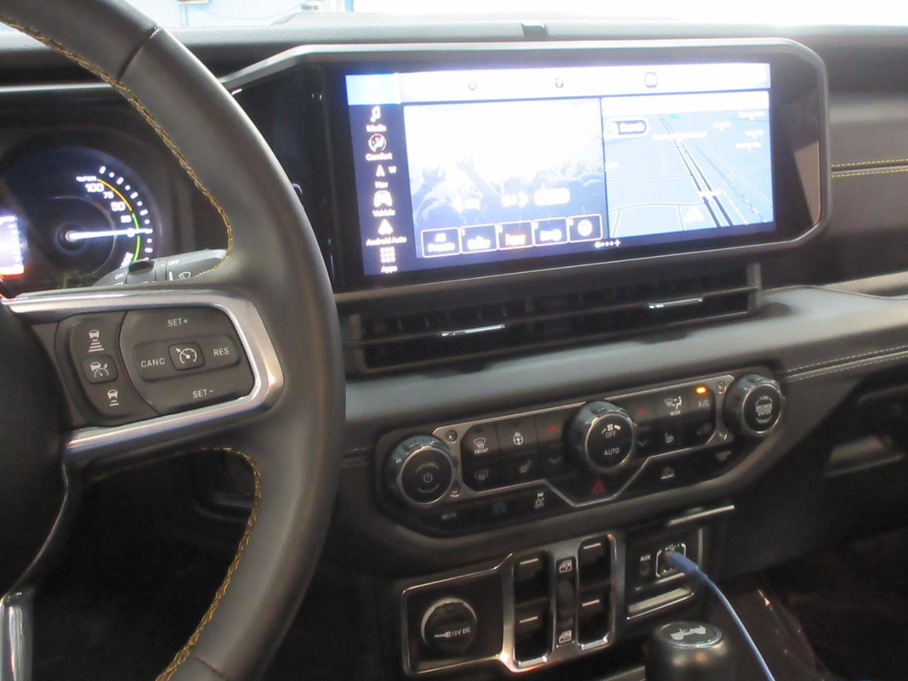 Jeep Wrangler 4xe Unlimited Sahara 4x4 2024