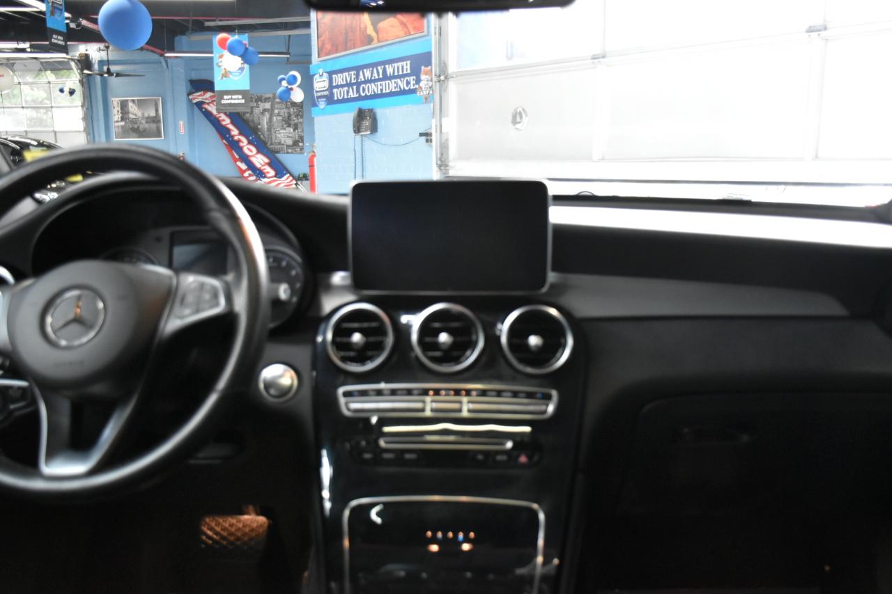 Mercedes-Benz GLC-Class Coupe GLC300 4MATIC 2019