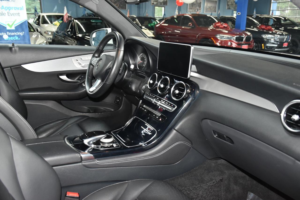 Mercedes-Benz GLC-Class Coupe GLC300 4MATIC 2019