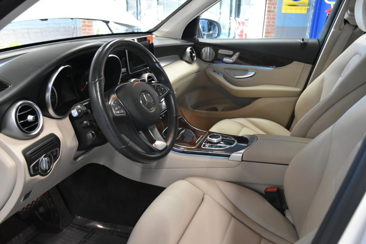 Mercedes-Benz GLC-Class GLC300 4MATIC 2019