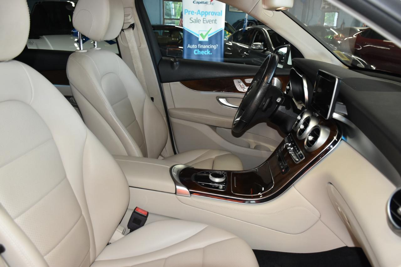 Mercedes-Benz GLC-Class GLC300 4MATIC 2019