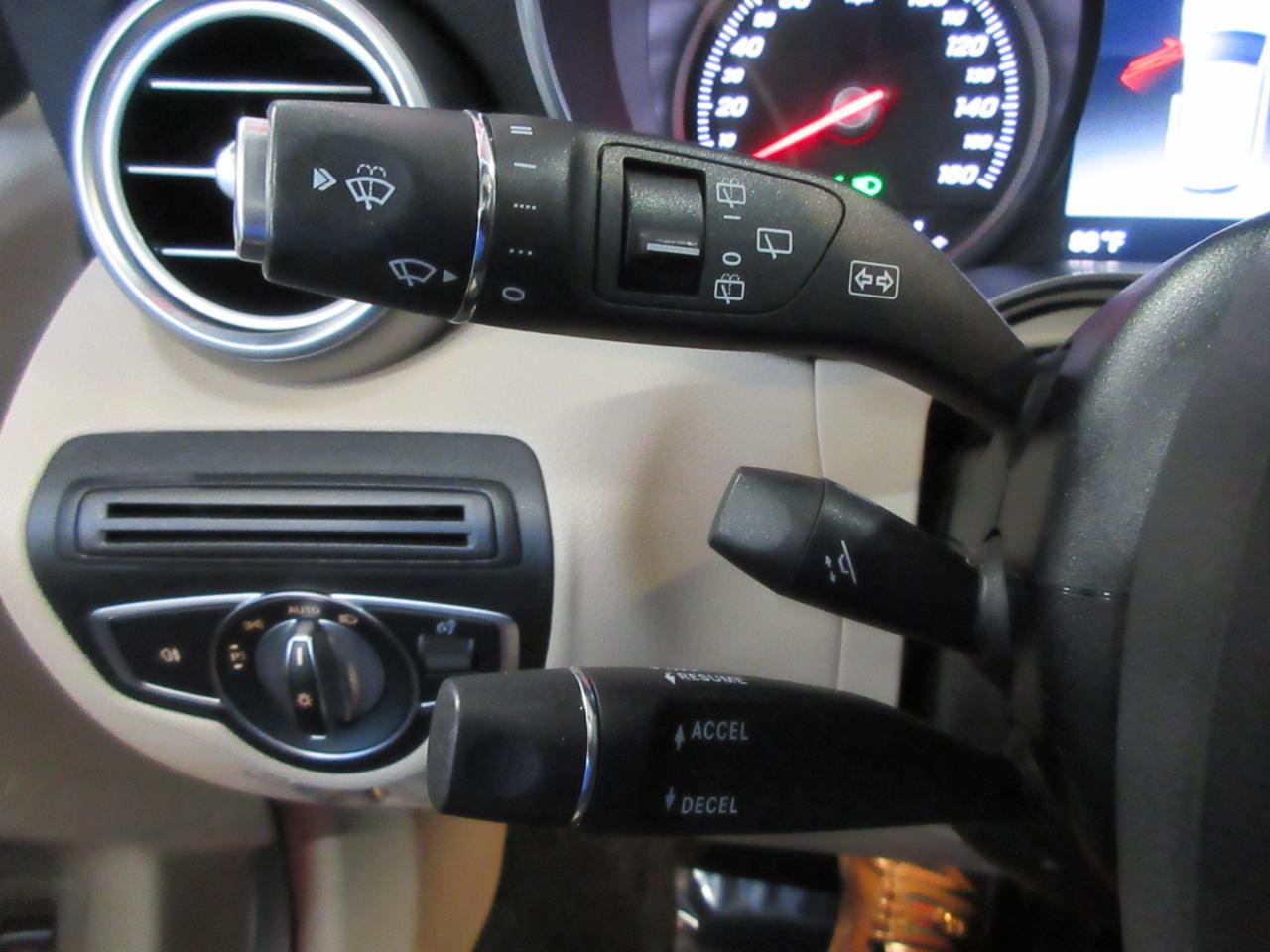 Mercedes-Benz GLC-Class GLC300 4MATIC 2019