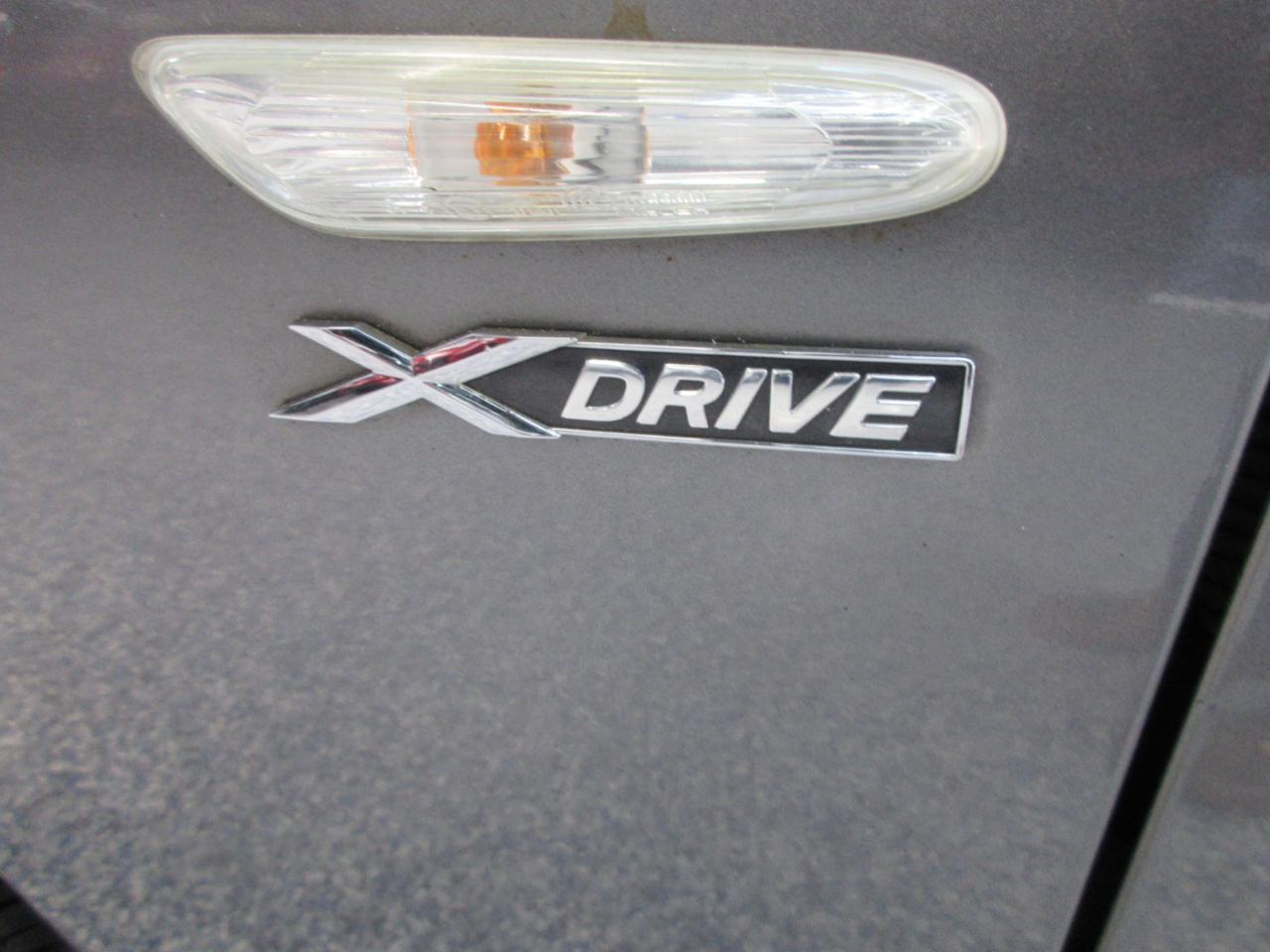 BMW 3-Series 328i xDrive 2011