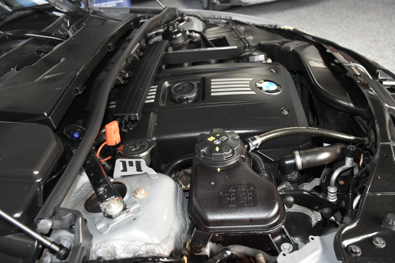 BMW 3-Series 328i xDrive 2011