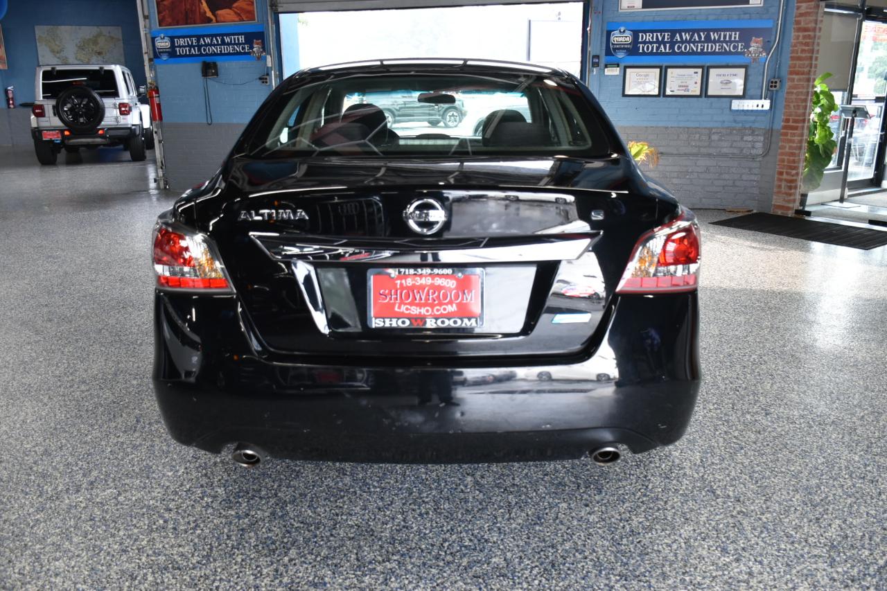 Nissan Altima 2.5 SV 2013