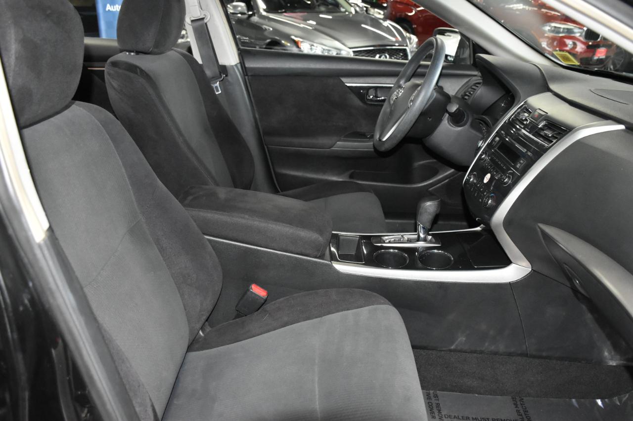 Nissan Altima 2.5 SV 2013