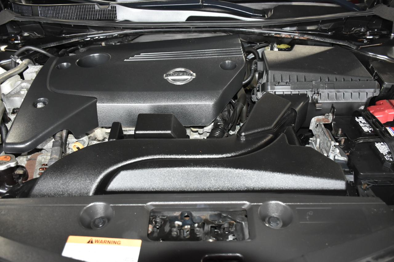 Nissan Altima 2.5 SV 2013