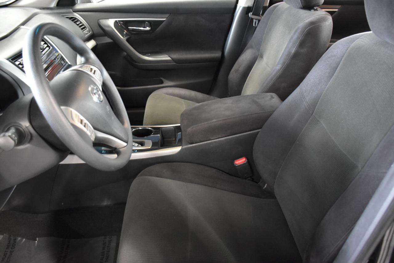 Nissan Altima 2.5 SV 2013