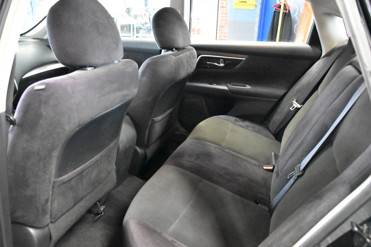 Nissan Altima 2.5 SV 2013