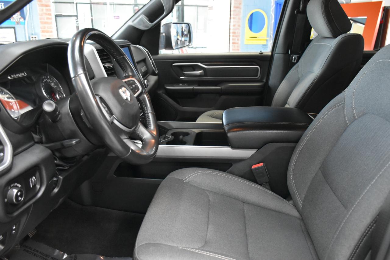 RAM 1500 Big Horn Quad Cab 4WD 2022