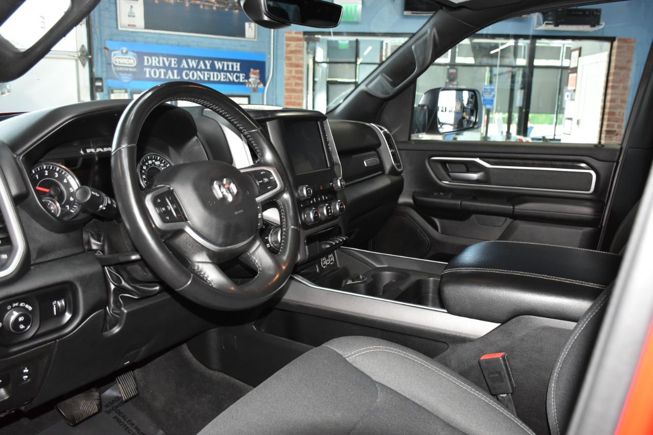 RAM 1500 Big Horn Quad Cab 4WD 2022