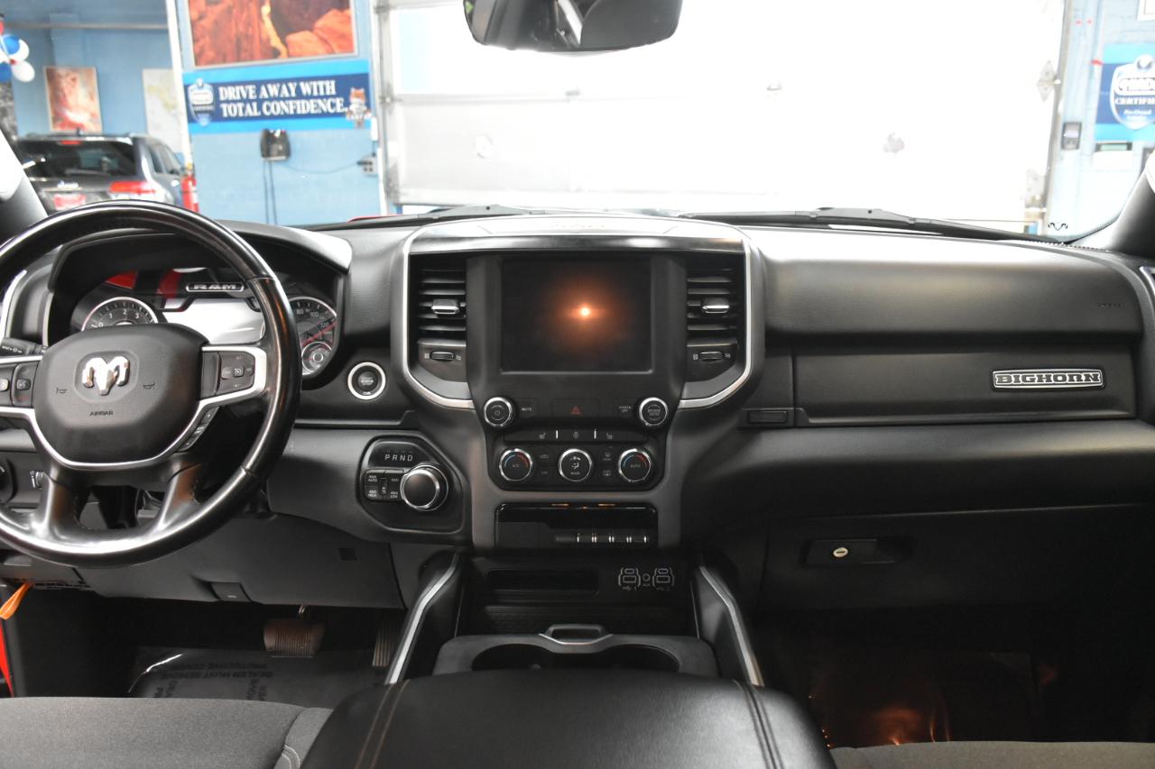 RAM 1500 Big Horn Quad Cab 4WD 2022