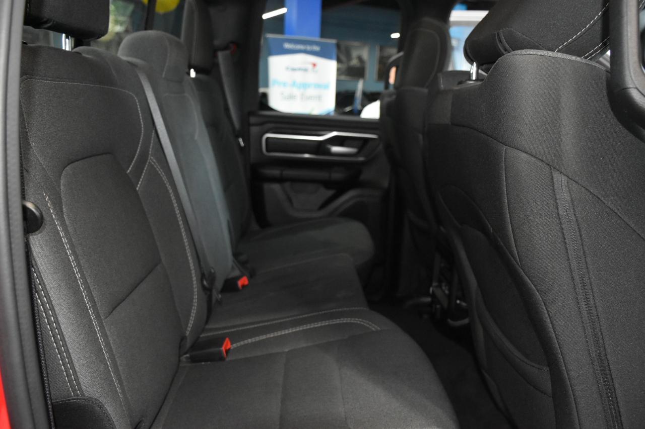 RAM 1500 Big Horn Quad Cab 4WD 2022