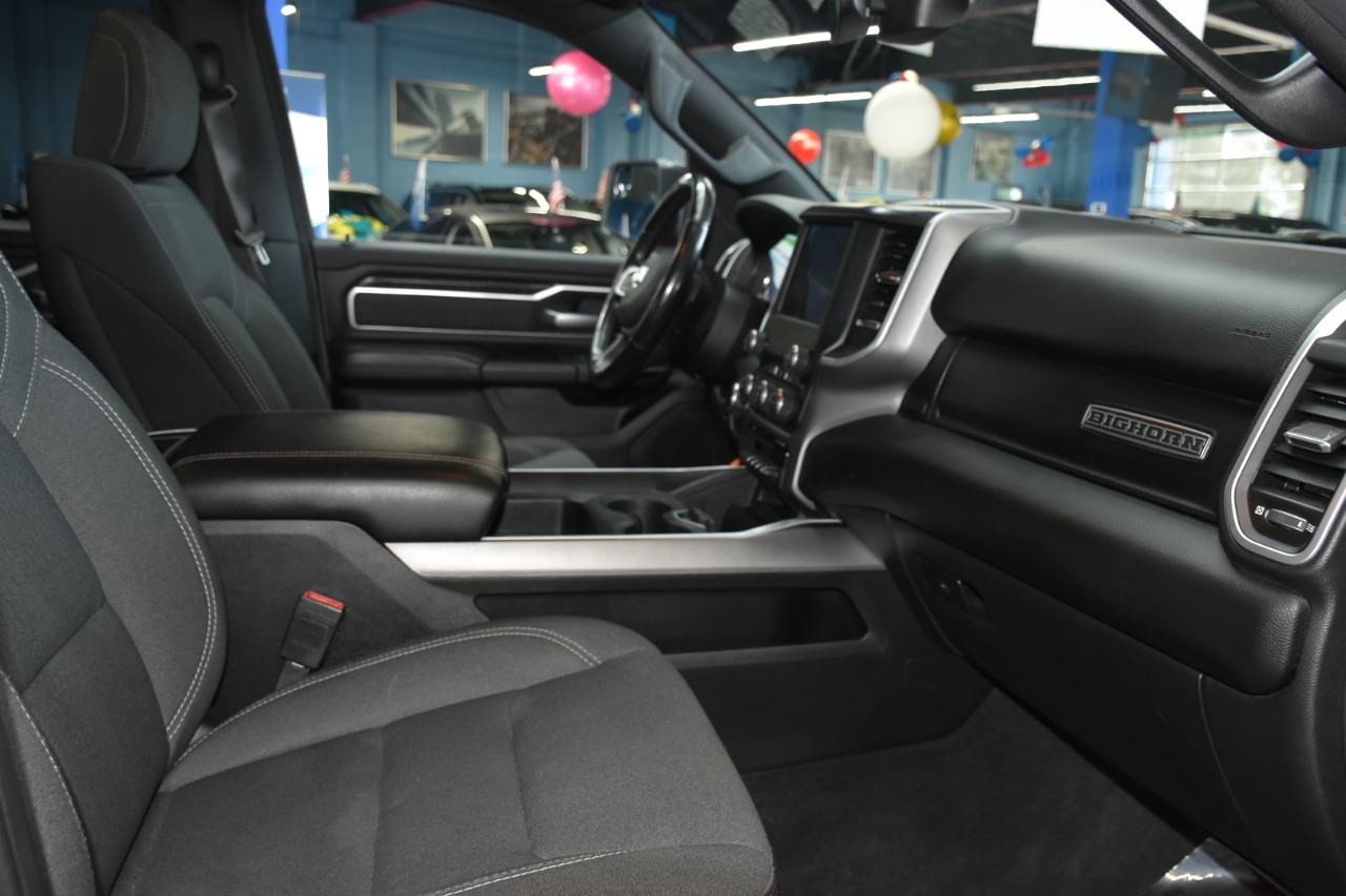RAM 1500 Big Horn Quad Cab 4WD 2022