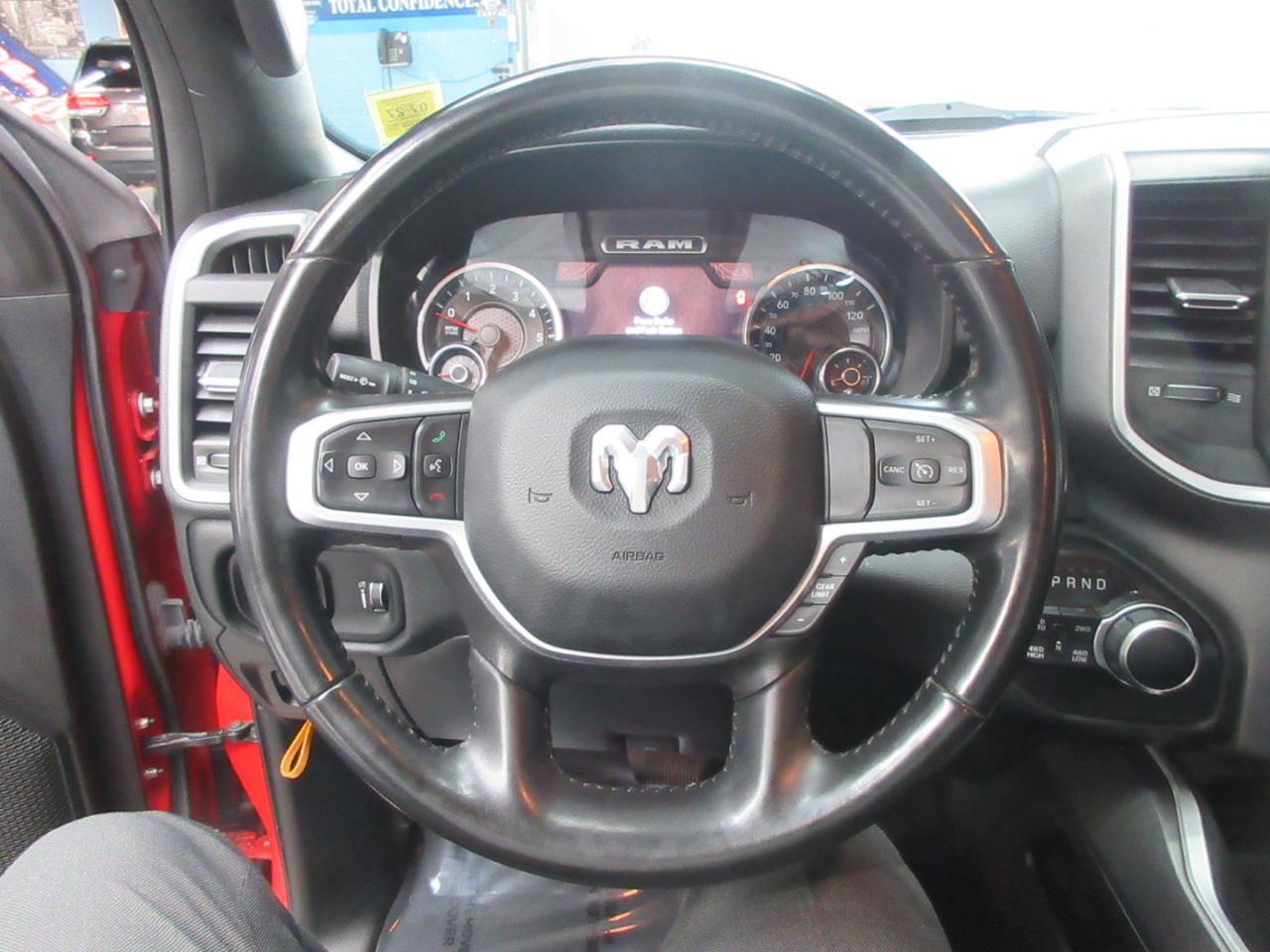 RAM 1500 Big Horn Quad Cab 4WD 2022