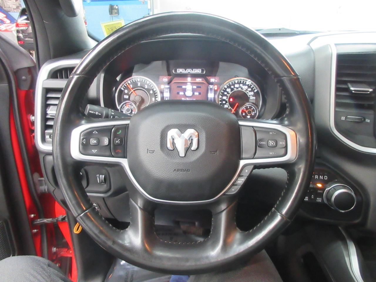 RAM 1500 Big Horn Quad Cab 4WD 2022