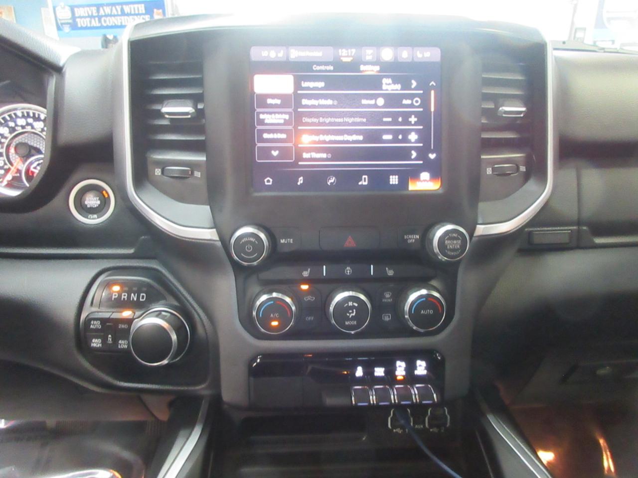 RAM 1500 Big Horn Quad Cab 4WD 2022