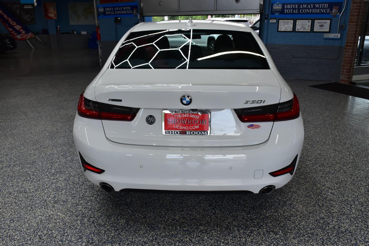 BMW 3-Series 330i xDrive 2020