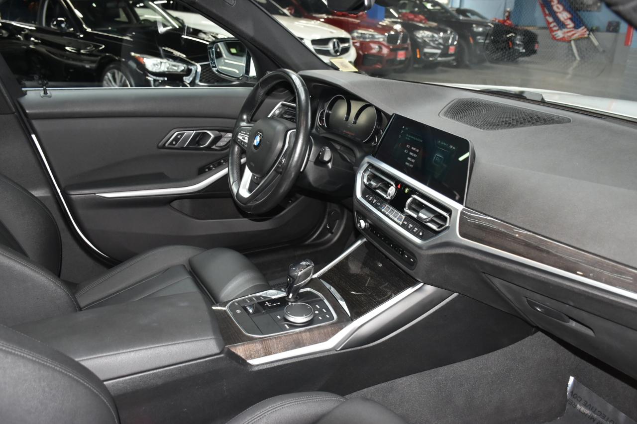 BMW 3-Series 330i xDrive 2020
