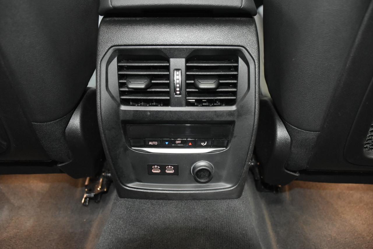 BMW 3-Series 330i xDrive 2020