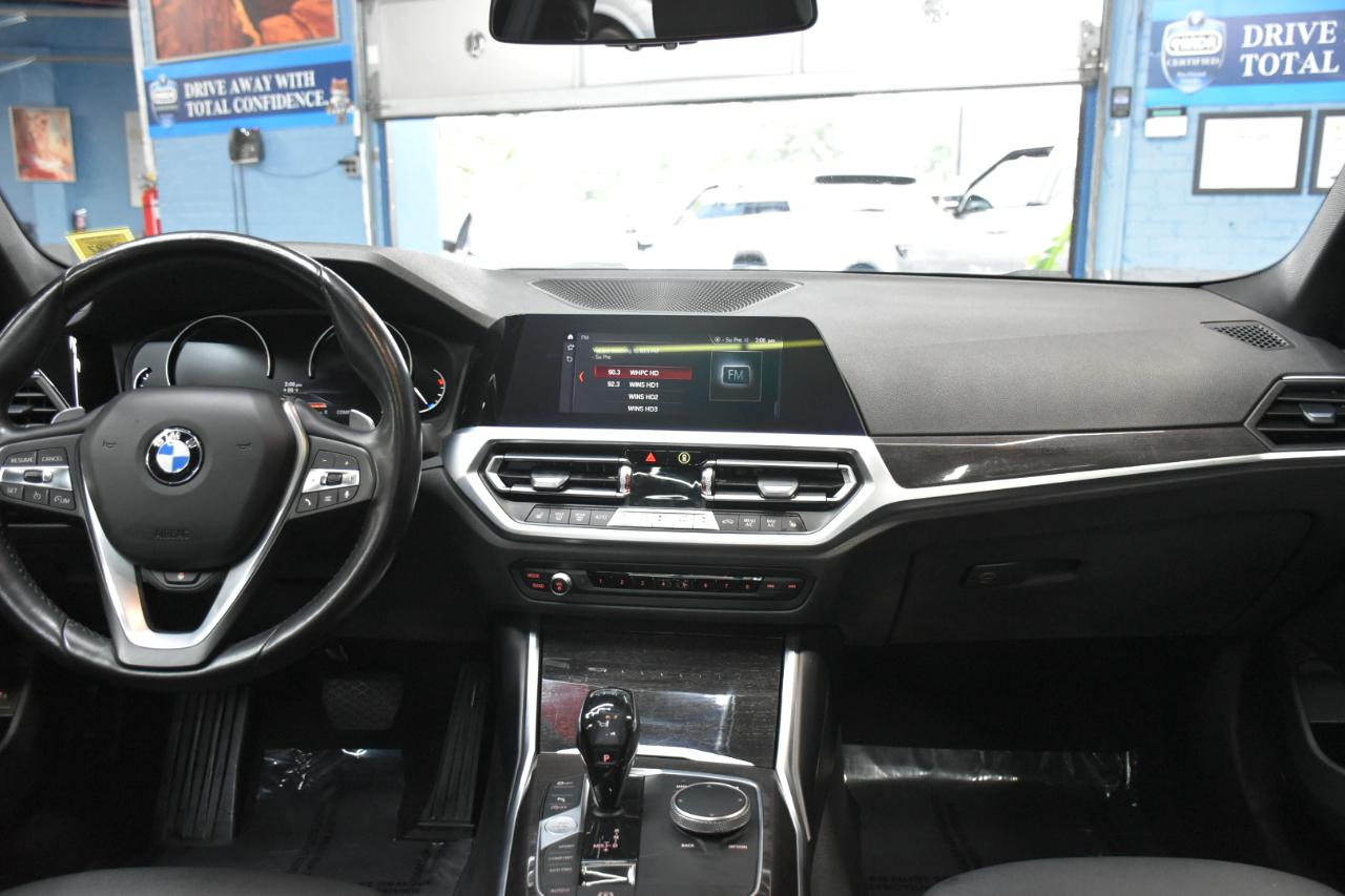 BMW 3-Series 330i xDrive 2020