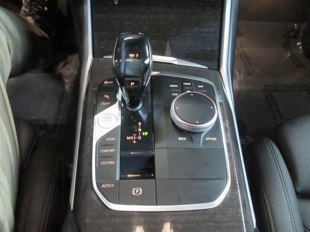 BMW 3-Series 330i xDrive 2020