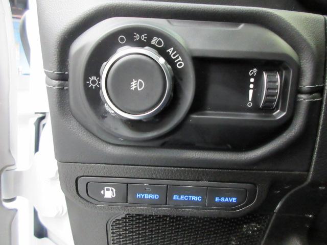 Jeep Wrangler 4xe Unlimited Sahara 4x4 2024