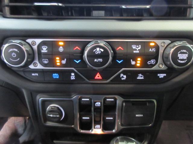 Jeep Wrangler 4xe Unlimited Sahara 4x4 2024
